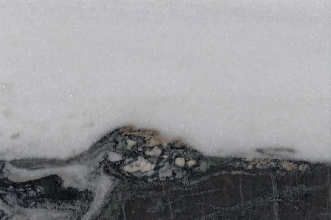 Bianco Lasa Covelano "Macchia Vecchia" – Naturstein bei Grama Natursteine